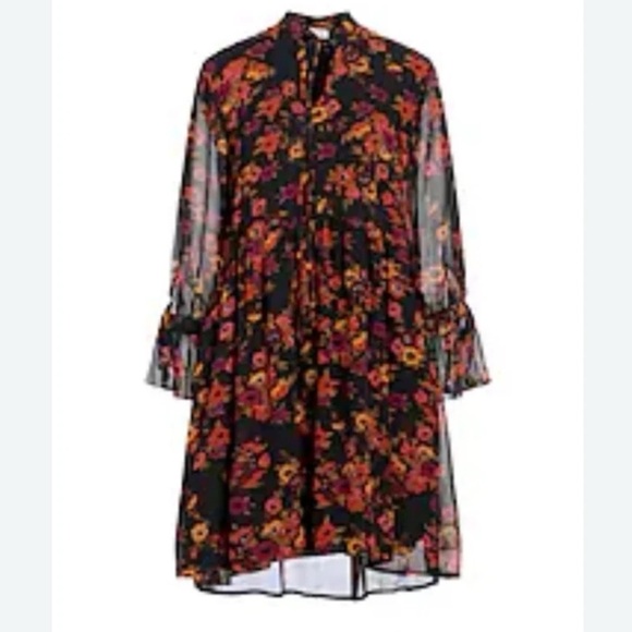 Molly Bracken Floral Mini Dress with bell tie sleeves
size Medium - Picture 2 of 12
